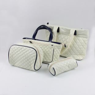 韩版格纹风尚 高档横款方型化妆包四件套，厂家直销尽显品质